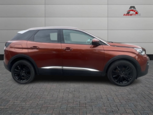 2018 Peugeot 3008 1.5 Bluehdi Allure in Bronze — image 3