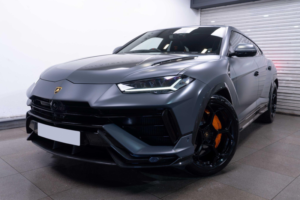 2023 Lamborghini Urus 4.0 V8 Biturbo Performante SUV 5dr Petrol Auto 4WD Euro 6 (666 Ps) in Grey — image 3