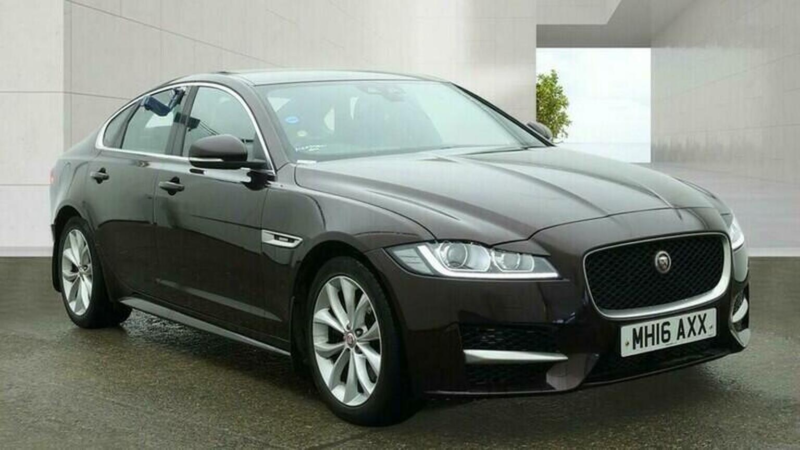 2016 Jaguar Xf 2.0d R-Sport Auto AWD Euro 6 (s/s) 4dr in Red — image 1