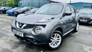 2017 Nissan Juke 1.6 N-Connecta in Grey — image 3