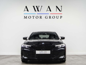 2024 BMW 3 Series 2.0 320i M Sport Auto 4dr in Black — image 2