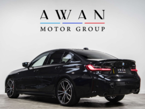 2024 BMW 3 Series 2.0 320i M Sport Auto 4dr in Black — image 3