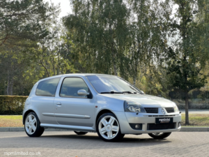2001 Renault Clio 2.0 16v Renaultsport in Silver — image 5