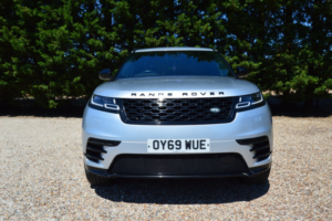 2019 Land Rover Range Rover Velar 2.0 D240 R-Dynamic Hse in Silver — image 5