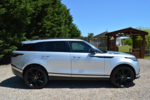 2019 Land Rover Range Rover Velar 2.0 D240 R-Dynamic Hse in Silver — image 6