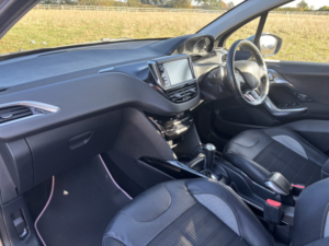 2015 Peugeot 2008 1.2 E-Vti Puretech Allure in Grey — image 2