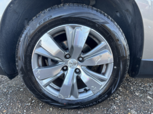 2015 Peugeot 2008 1.2 E-Vti Puretech Allure in Grey — image 5