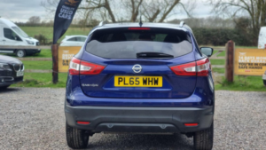 2015 Nissan Qashqai 1.2 Dig-T Tekna 2WD Euro 6 (s/s) 5dr in Blue — image 6
