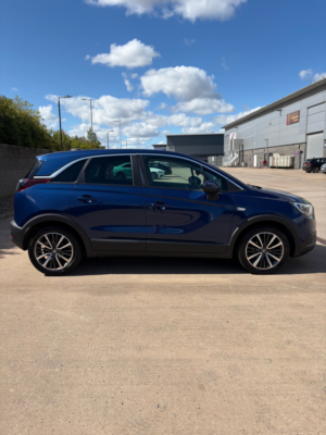 2020 Vauxhall Crossland X 1.2 Elite Nav SUV 5dr Petrol Manual Euro 6 (s/s) (83 Ps) in Blue — image 5