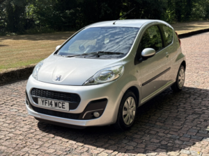 2014 Peugeot 107 1.0 12v Active in Silver — image 2