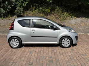 2014 Peugeot 107 1.0 12v Active in Silver — image 3