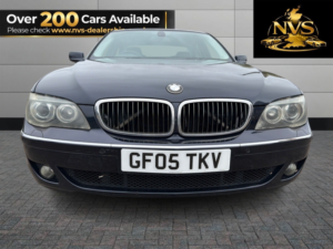 2005 BMW 7 Series 3.0 730d Se in Blue — image 2