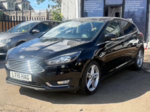 2015 Ford Focus 1.6 Titanium Powershift Euro 6 5dr in Black — image 3