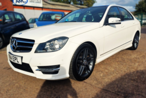 2014 Mercedes-Benz C Class C220 Cdi Amg Sport Edition Premium Plus in White — image 5