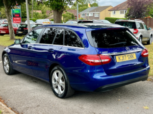 2017 Mercedes-Benz C Class 2.0 C200 Se Executive Edition in Blue — image 5