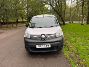 2021 Renault Kangoo I Ml20 Business in White — image 3