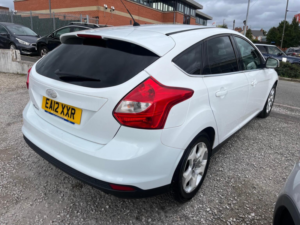 2012 Ford Focus 1.6 Zetec Euro 5 5dr in White — image 6