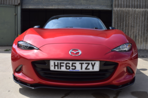 2015 Mazda Mx-5 2.0 Skyactiv-G Sport Nav in Red — image 3