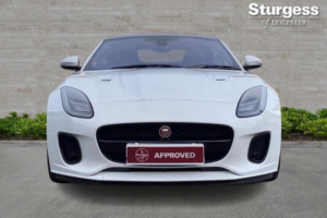 2018 Jaguar F-Type 3.0 V6 R-Dynamic Auto AWD Euro 6 (s/s) 2dr in White — image 2