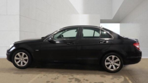 2009 Mercedes-Benz C Class 1.6 C180k Blueefficiency Se Euro 4 4dr in Black — image 6