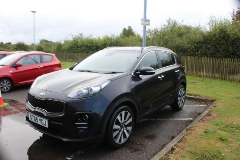 2016 Kia Sportage 1.7 Crdi 3 Euro 6 (s/s) 5dr in Black — image 1