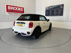 2017 MINI Convertible 2.0 John Cooper Works Euro 6 (s/s) 2dr in White — image 5