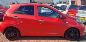 2016 Kia Picanto 1.0 Ecodynamics Se in Red — image 4