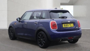 2015 MINI Hatch 1.5 Cooper Auto Euro 6 (s/s) 5dr in Blue — image 6