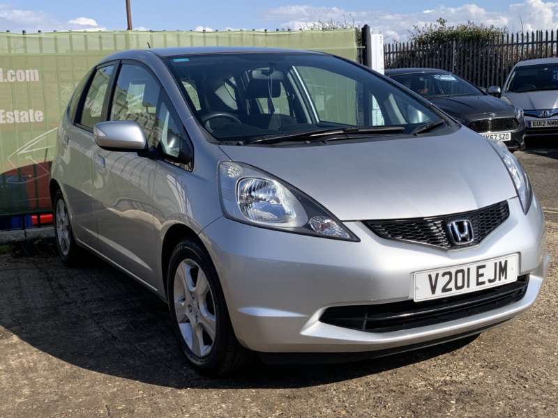 2008 Honda Jazz 1.4 I-Vtec Es in Silver — image 1