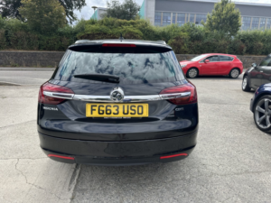 2013 Vauxhall Insignia 2.0 Cdti Elite Nav in Black — image 6
