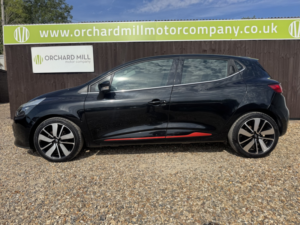 2014 Renault Clio 0.9 Dynamique S Medianav Tce 90 Stop & Start in Black — image 3
