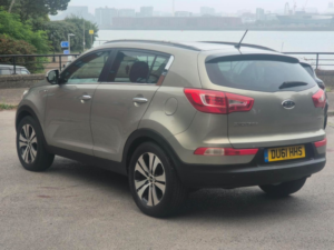 2011 Kia Sportage 2.0 Crdi Kx-3 in Silver — image 2