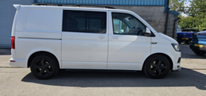 2018 Volkswagen Transporter 2.0 Bitdi T32 Bluemotion Tech Highline Kombi DSG Fwd Swb Euro 6 (s/s) 5dr in White — image 3