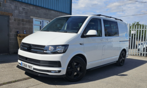 2018 Volkswagen Transporter 2.0 Bitdi T32 Bluemotion Tech Highline Kombi DSG Fwd Swb Euro 6 (s/s) 5dr in White — image 5