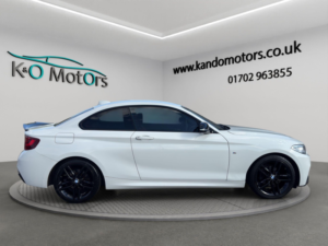2017 BMW 2 Series 1.5 218i M Sport Auto Euro 6 (s/s) 2dr in White — image 3