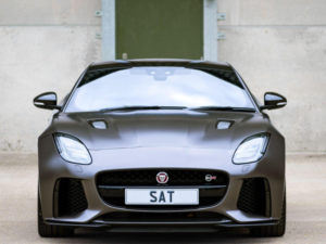 2018 Jaguar F-Type 5.0 V8 Svr Auto AWD Euro 6 (s/s) 2dr in Black — image 5