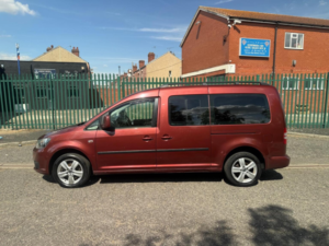 2010 Volkswagen Caddy Maxi 1.6 Tdi C20 Maxi Life Fwd 5dr (window) in Other — image 3