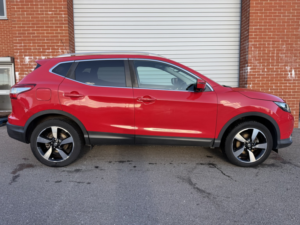 2015 Nissan Qashqai 1.5 Dci N-Tec+ in Red — image 3