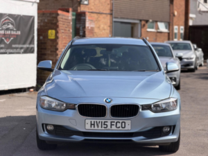 2015 BMW 3 Series 2.0 320d Se Touring Auto Xdrive Euro 5 (s/s) 5dr in Blue — image 4
