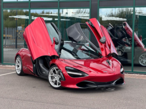2020 Mclaren 720s 4.0 T V8 in White — image 6