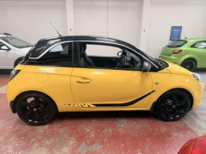 2014 Vauxhall Adam 1.4 16v Slam in Yellow — image 6