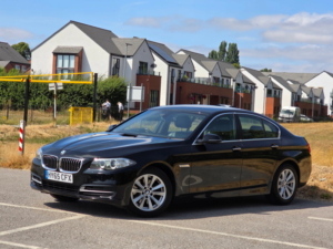 2015 BMW 5 Series 2.0 520d Se Saloon 4dr Diesel Auto Euro 6 (s/s) (190 Ps) in Black — image 3
