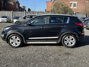 2013 Kia Sportage 1.7 Crdi Ecodynamics 3 in Black — image 4