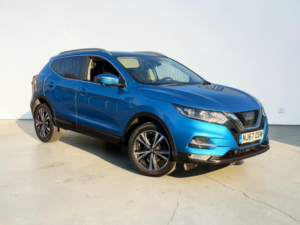 2017 Nissan Qashqai 1.5 Dci N-Connecta SUV 5dr Diesel Manual Euro 6 (s/s) (110 Ps) in Blue — image 5