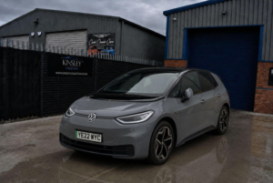 2022 Volkswagen Id.3 Pro Performance 58kwh Family Auto 5dr in Grey — image 2