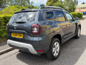 2018 Dacia Duster 1.5 Blue Dci Comfort SUV 5dr Diesel Manual Euro 6 (s/s) (115 Ps) in Grey — image 4