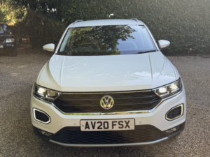 2020 Volkswagen T-Roc 1.0 Tsi Sel in White — image 4