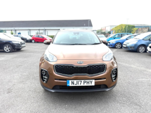 2017 Kia Sportage 1.7 Crdi 2 Euro 6 (s/s) 5dr in Bronze — image 4