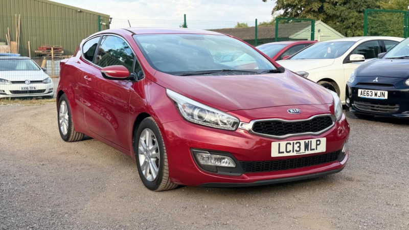 2013 Kia Proceed 1.6 Gdi Ecodynamics S Euro 5 (s/s) 3dr in Red — image 1