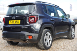 2019 Jeep Renegade 1.0 Gse T3 Limited Euro 6 (s/s) 5dr in Black — image 6